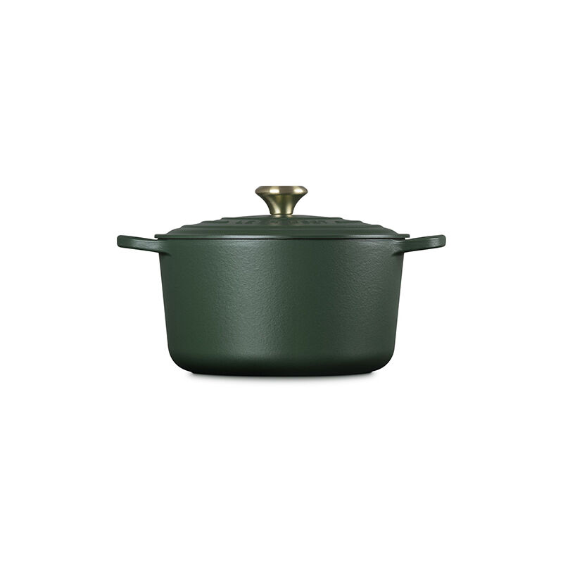 Signature Round Deep Oven | Le Creuset®