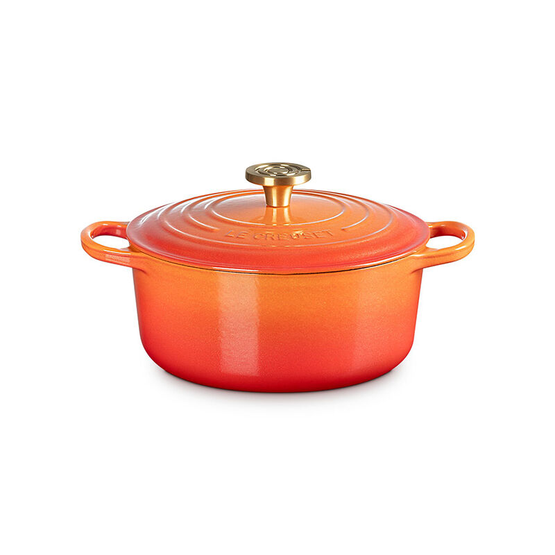 Signature Round Dutch Oven with Crucible Knob | Le Creuset®