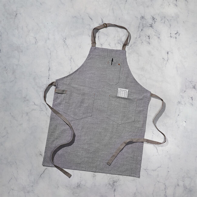 Apron, view 1
