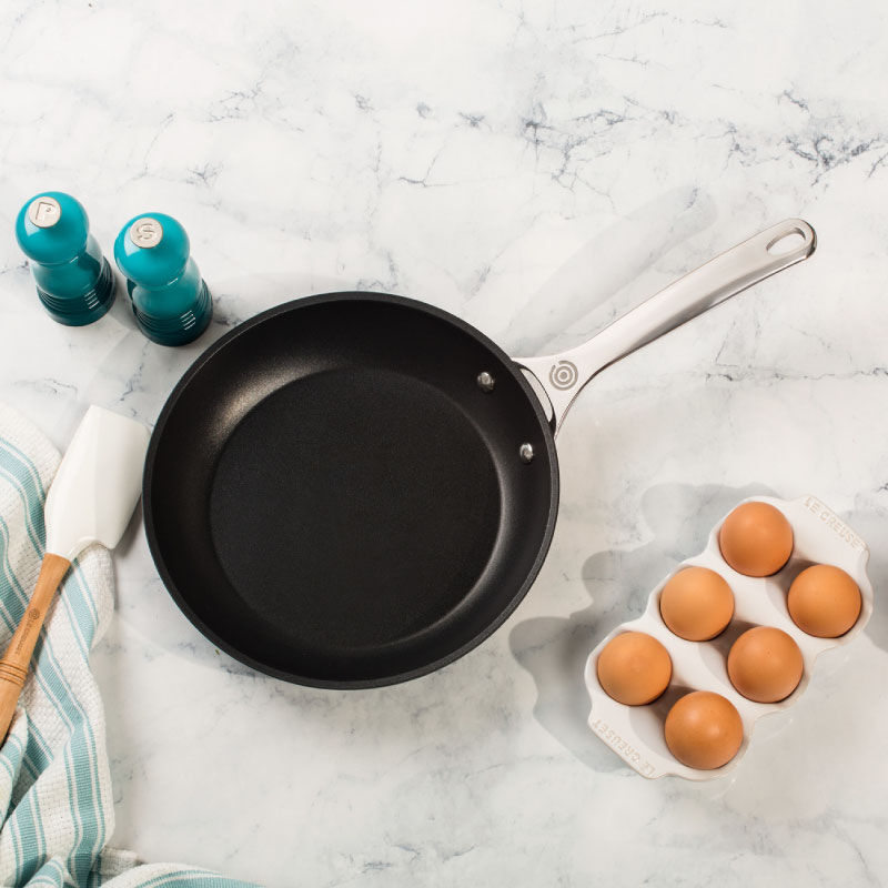 Le Creuset Toughened Fry Pan - Thumbnail 2