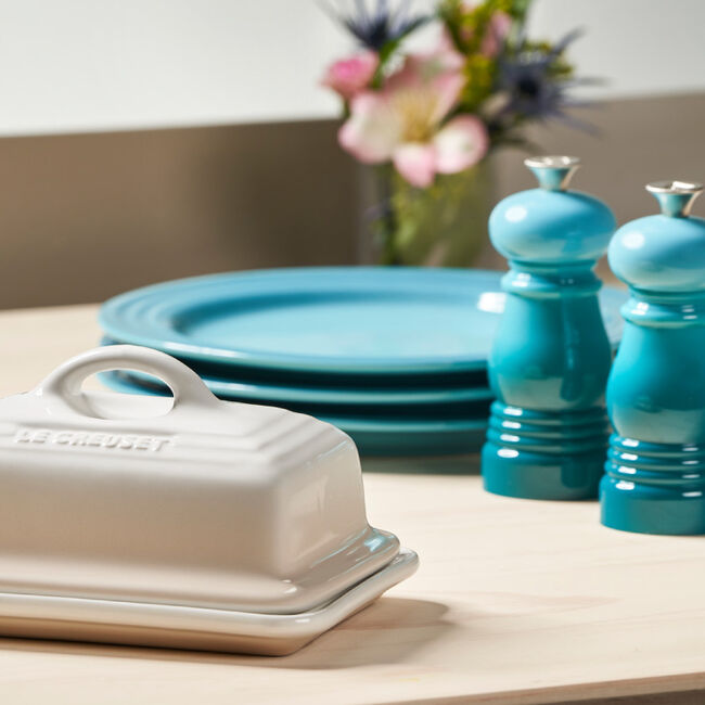 Petite Salt and Pepper Mill Set Le Creuset® Official Site