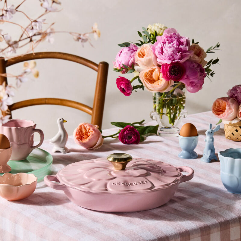 LE CREUSET ディズニーピンク18 The Wicked x Le Creuset Collection: Express Yourself, in the