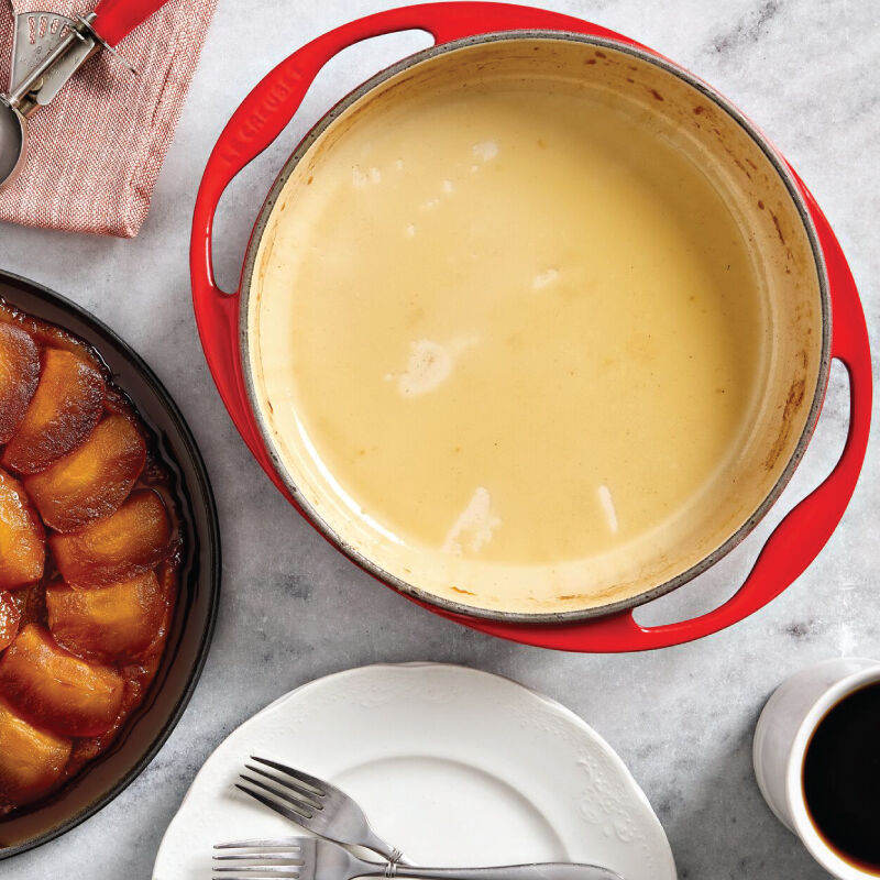 Traditional Round Tarte Tatin Dish | Le Creuset®