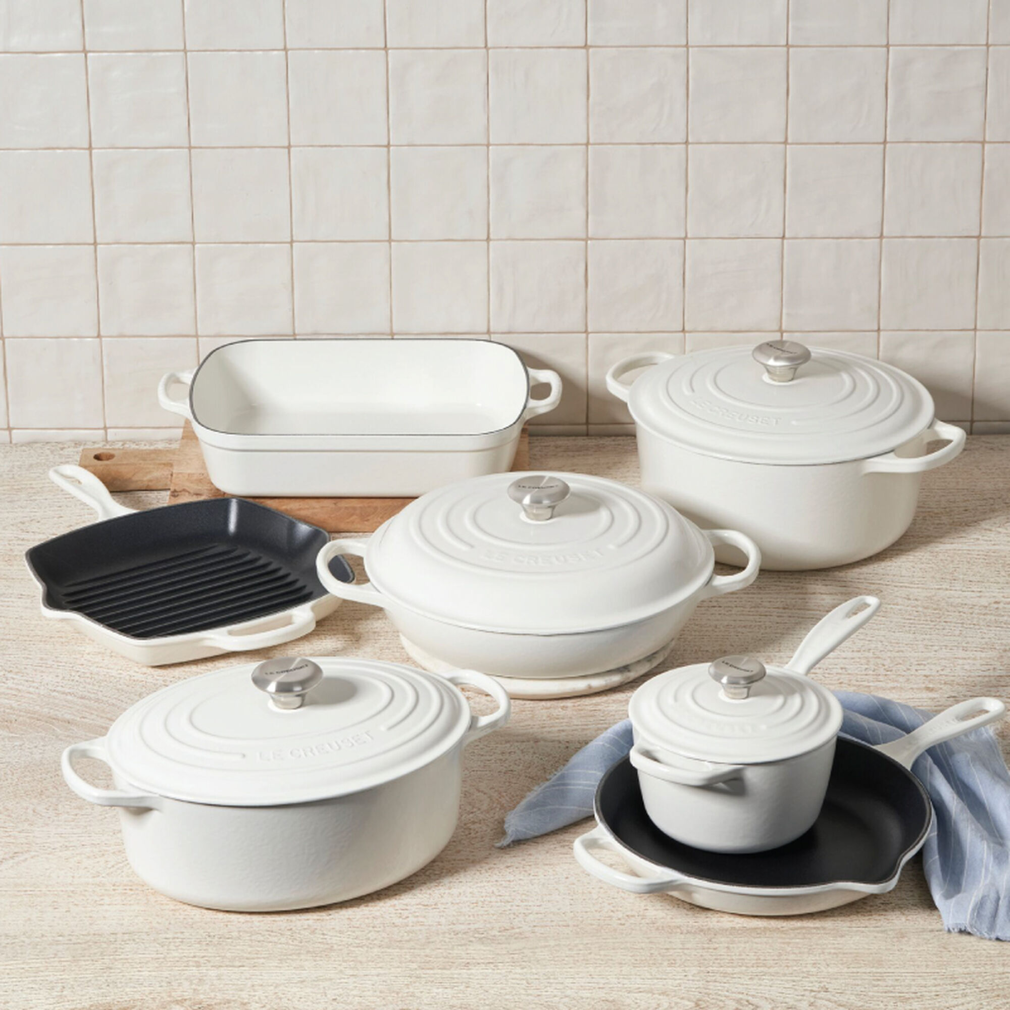 Signature Enameled Cast Iron 11-Piece Ultimate Cookware Set - White