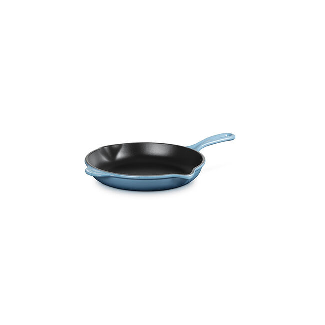 Traditional Round SkilletChambray, view 1