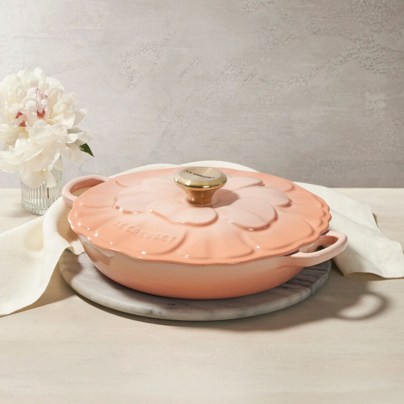 Signature Petal Braiser | Le Creuset®