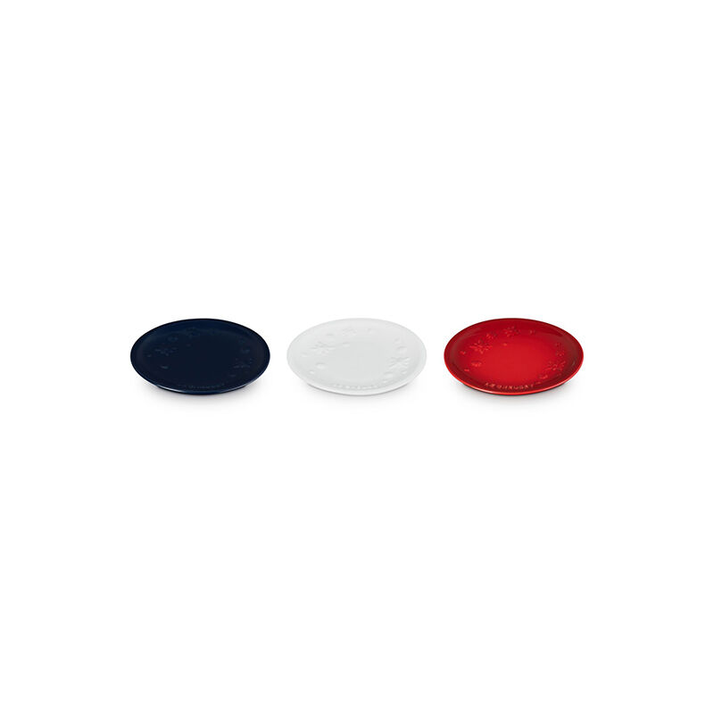 Star Relief Plates, Set of 3 | Le Creuset®