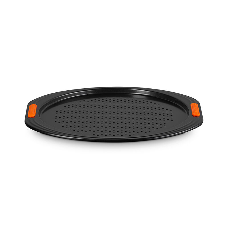 ルクルーゼ　ベイクウェア　 ピザ　 トレイ / パン Non-stick Metal Bakeware Pizza Pan | Le Creuset®