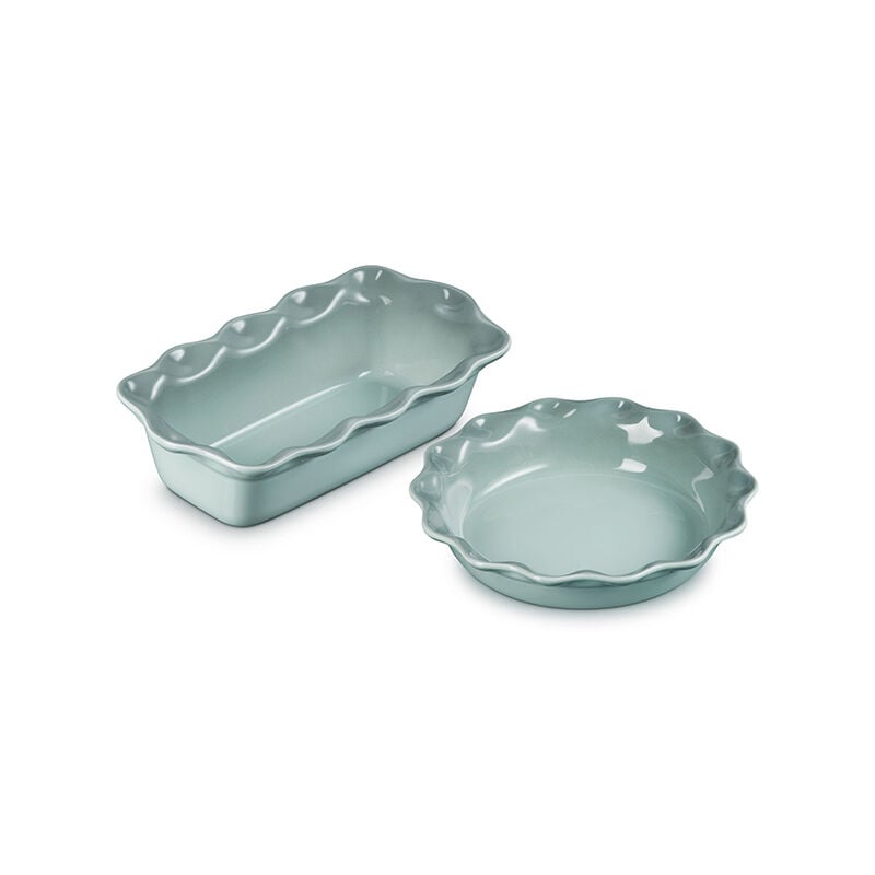 Le Creuset Heritage 2-Piece Fluted Pie Dish & Fluted Loaf Pan Set