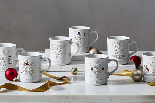 mugs with holiday designs