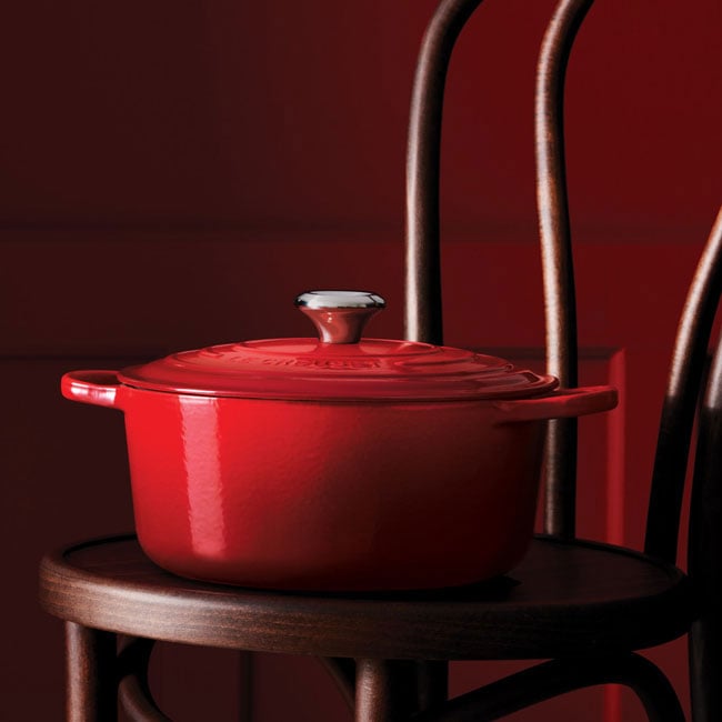 Le Creuset Just Launch Cayenne, a Brand-New Cookware Color for Summer