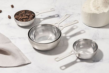 stainless measuring cups