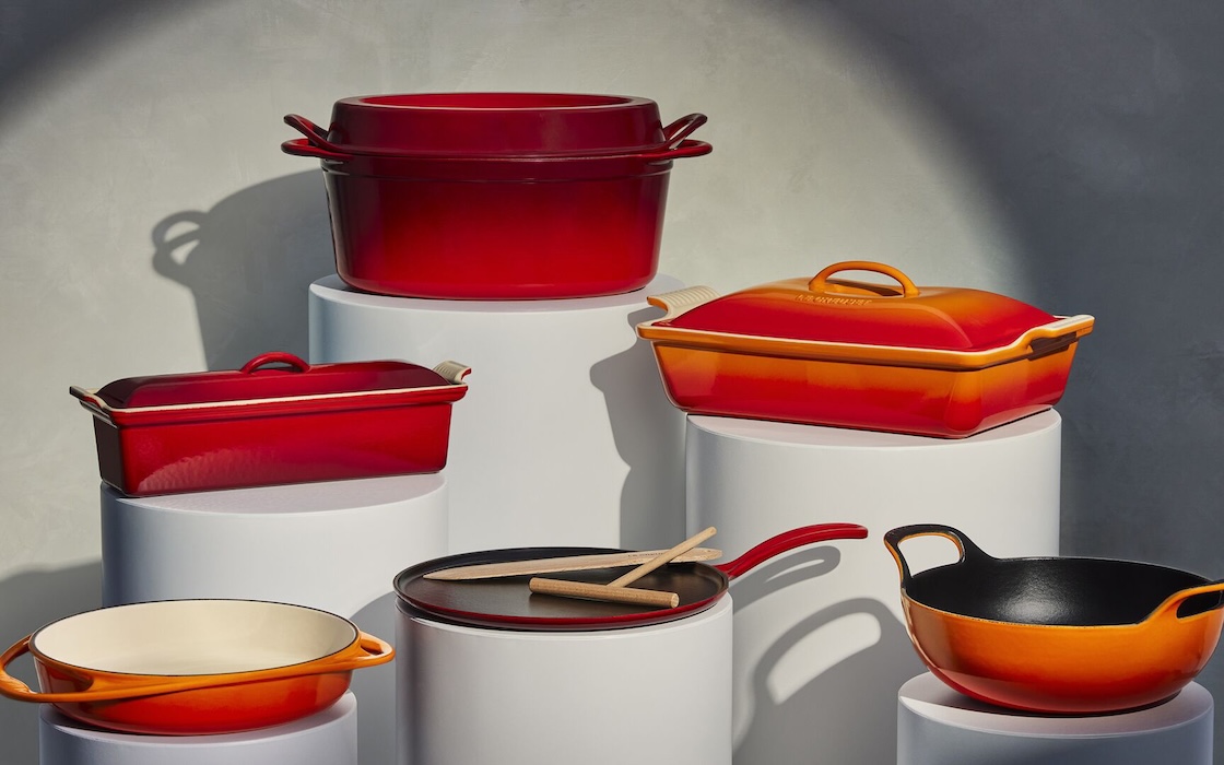 assorted heritage cookware items