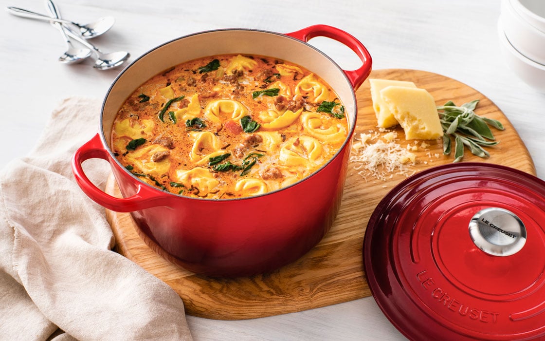 https://www.lecreuset.com/on/demandware.static/-/Sites-LeCreuset-Library/default/dw326dece5/images/blog/food-cooking/fall-soups/Zesty-Tortellini-Sausage-Soup-1120x700.jpg