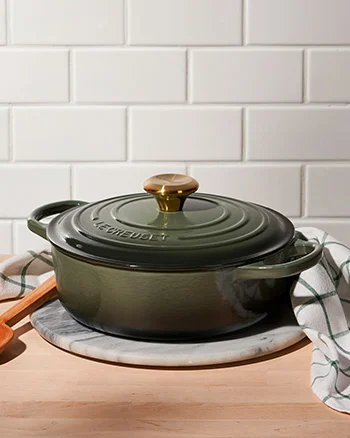 round wide oven