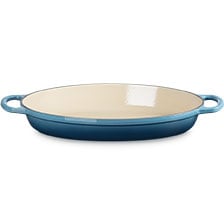 Signature Oval Baker