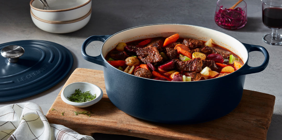 Oval Dutch Oven Le Creuset® Official Site