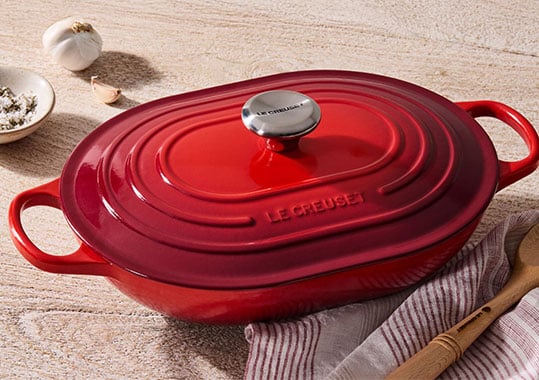 Signature Oval Casserole Signature Oval Casserole