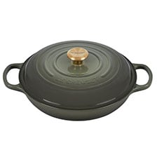 Round Dutch Oven in Thyme green