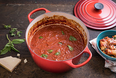 slow cooked tomato sauce