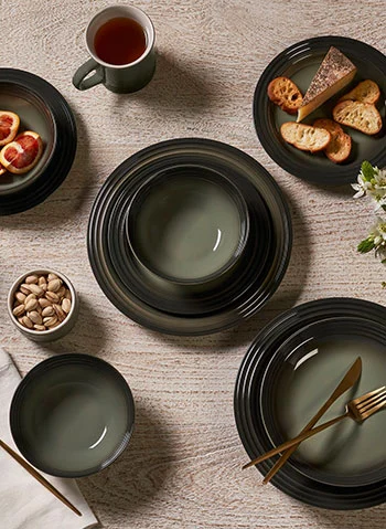 Vancouver 16-Piece Dinnerware Set