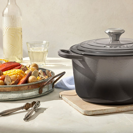 Which Dutch Oven is Right for You? Le Creuset® Official Site