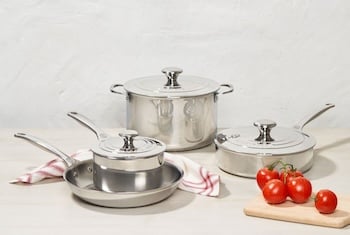 links to Signature Stainless Steel