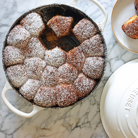 powdered sugar dusted monkey bread
