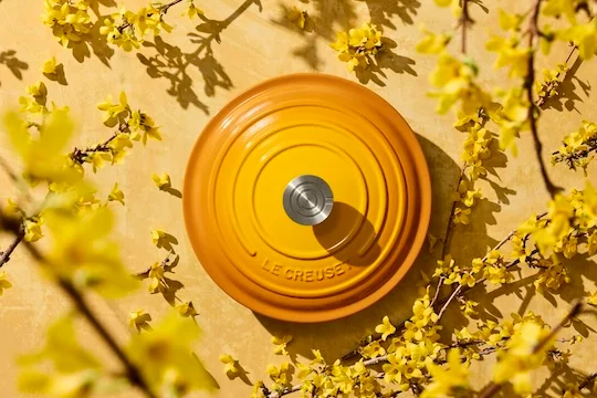 nectar cookware with crucibe knob