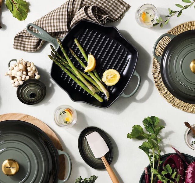 assorted cast iron items including a grill pan