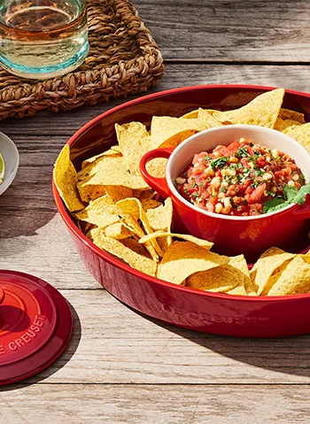 links to Signature Oval Chip & Dip Platter