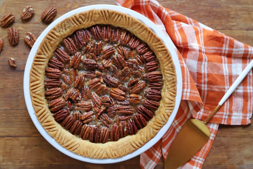 Pecan Pie | Le Creuset®