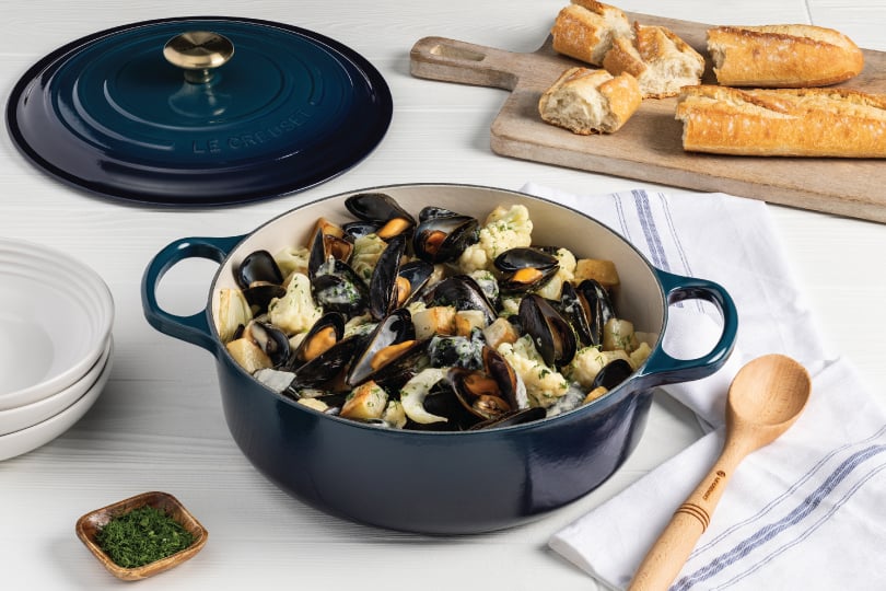 Steamed Mussels in Roasted Garlic Cauliflower Cream