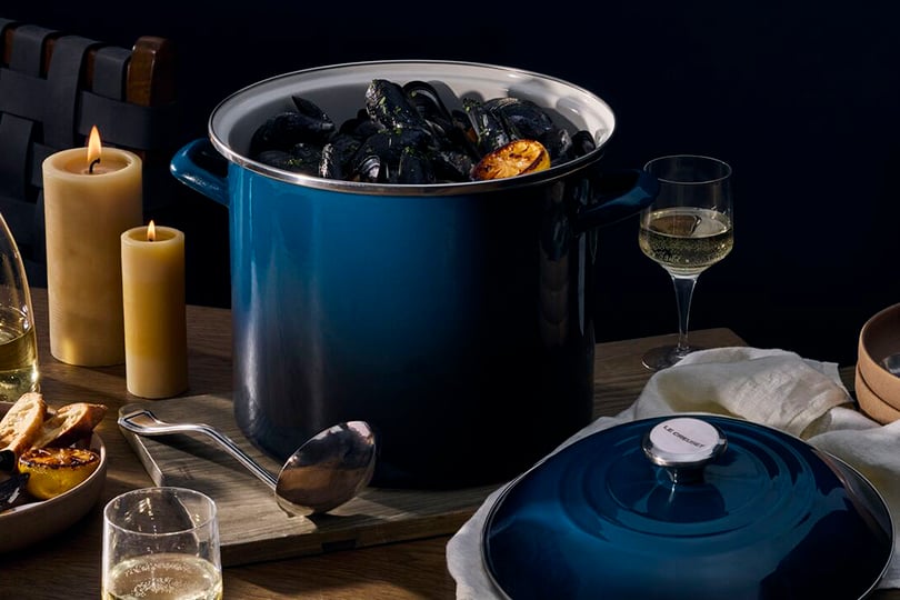 Steamed Mussels with Vermouth and Tarragon