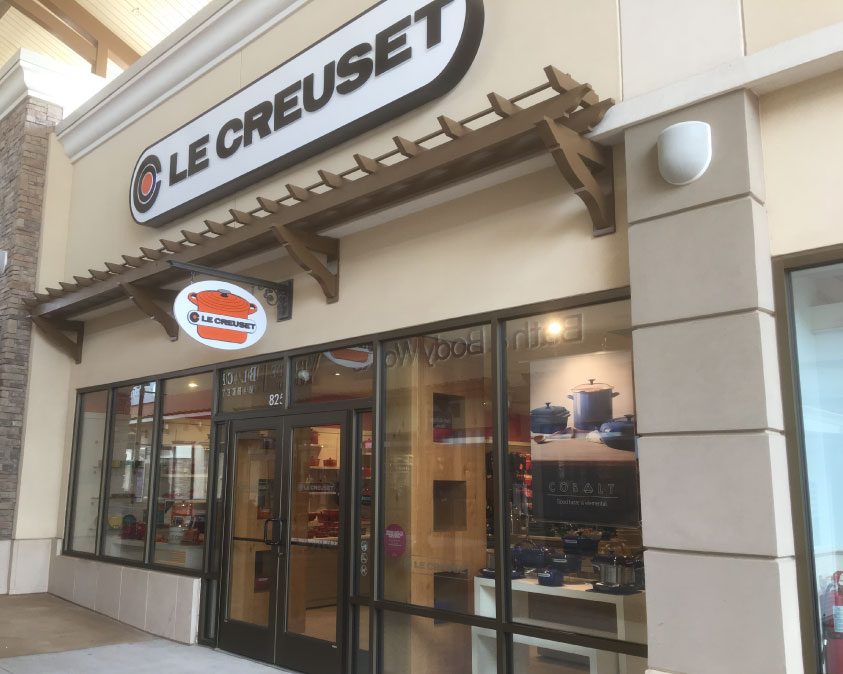 Le Creuset: Charlotte Premium Outlets