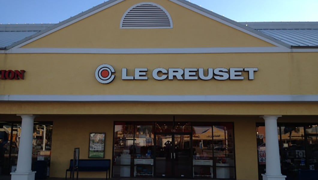 Le Creuset: Tanger Outlets - Foley