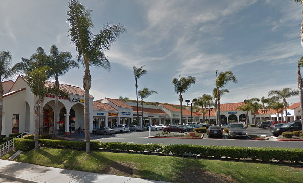 Le Creuset: Outlets at San Clemente